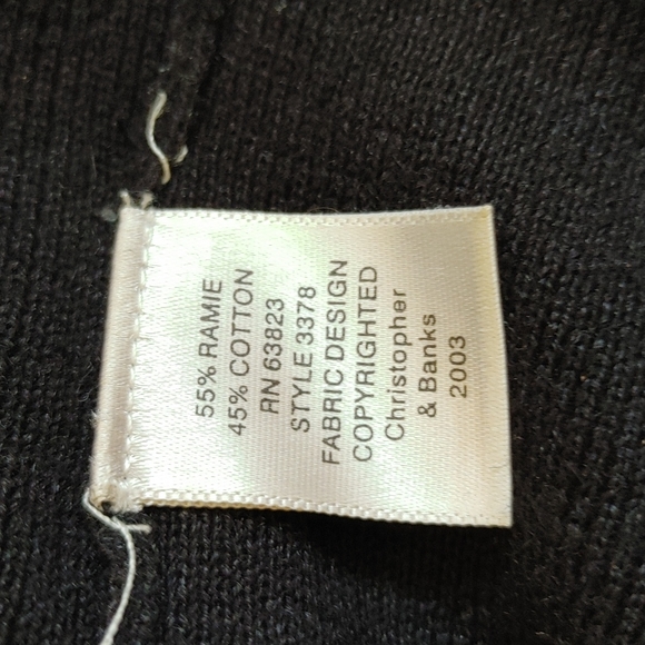 🎩Christopher & Banks Sweater - Picture 8 of 9